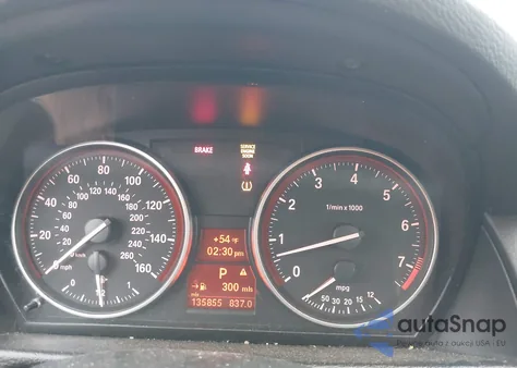 2014 BMW X1 xDrive28I z USA, uszkodzony, nr VIN WBAVL1C56EVY21766